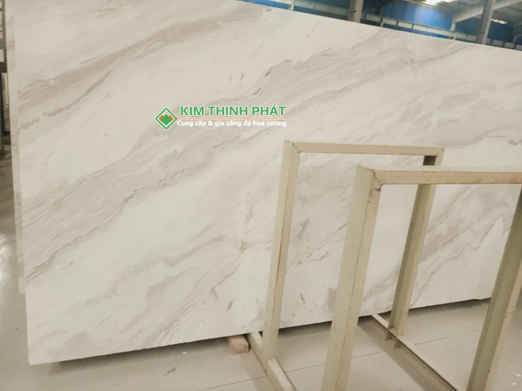 Đá Marble Trắng Volakas (Trắng Vân Mây Tự Nhiên)