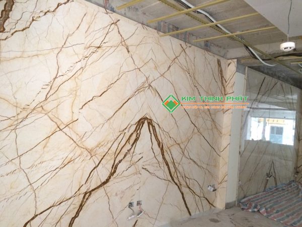 Đá Marble Vàng Kem Chỉ Sofita ốp tranh đá đối xứng