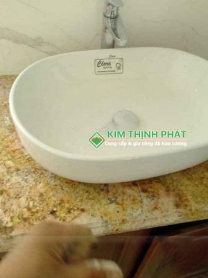 Đá Vàng Hoàng Gia (Imperial Gold) cắt lavabo