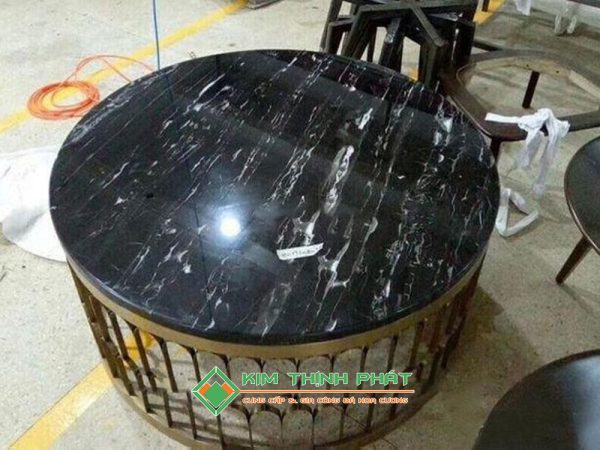 Đá Marble Đen Hoa Băng (Royal Black) cắt mặt đá