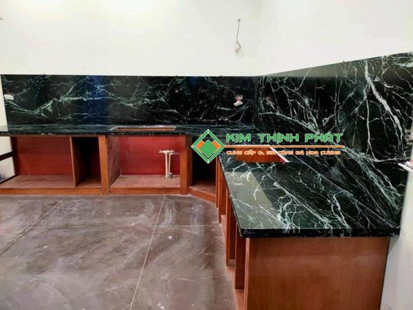 Đá Marble Xanh Mạng Nhện (Xanh Tia Chớp) ốp bàn bếp