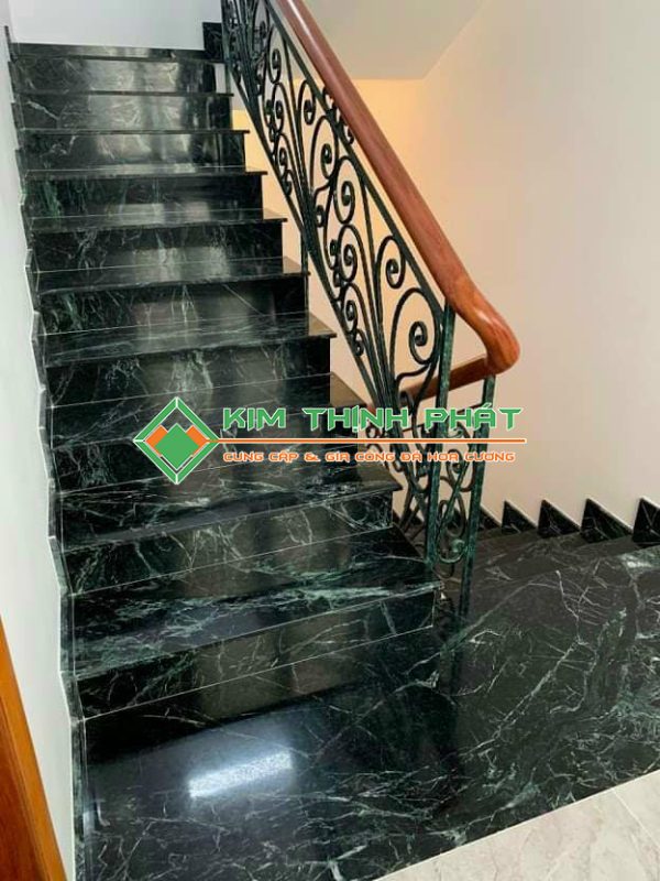 Đá Marble Xanh Mạng Nhện (Xanh Tia Chớp) ốp bậc cầu thang