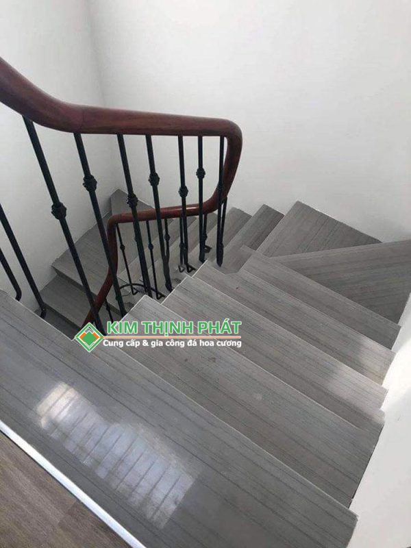 Đá Marble Xám Vân Gỗ ốp cầu thang