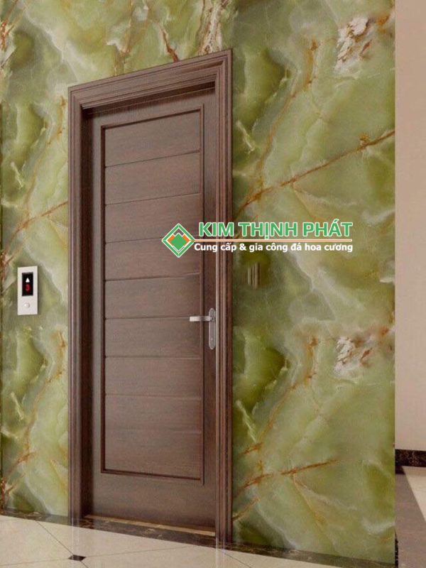 Ốp mặt tiền cầu thang máy Đá Xuyên Sáng Xanh Ngọc Pakistan (Pakistan Green Onyx)