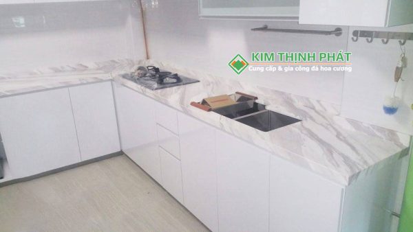 Đá Marble Trắng Volakas ốp bàn bếp