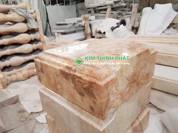 gia công đế cột Đá Marble Sky Gold