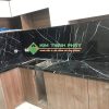 Đá Marble đen tia chớp ốp bàn bếp