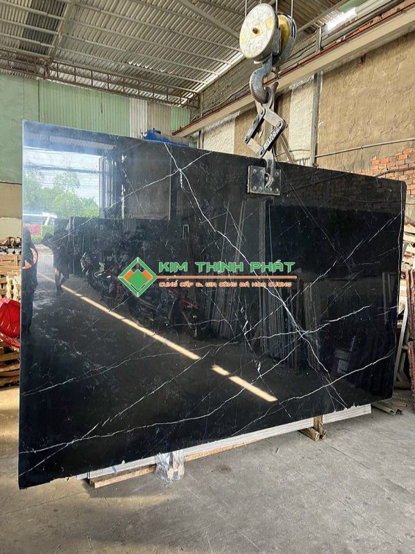 Đá Marble Đen Tia Chớp tại kho