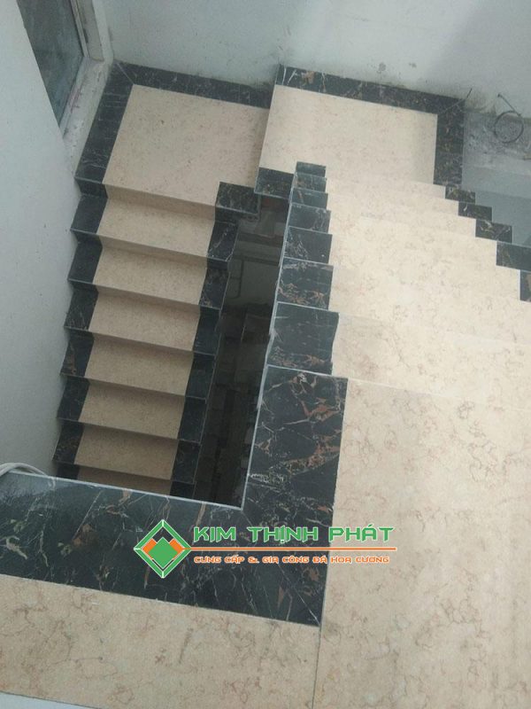 Đá Marble Vàng Ai Cập (Vàng Sò) ốp bậc cầu thang bộ