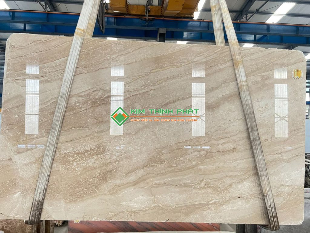 Đá Marble Vân Gỗ Ý (Daino Beige)