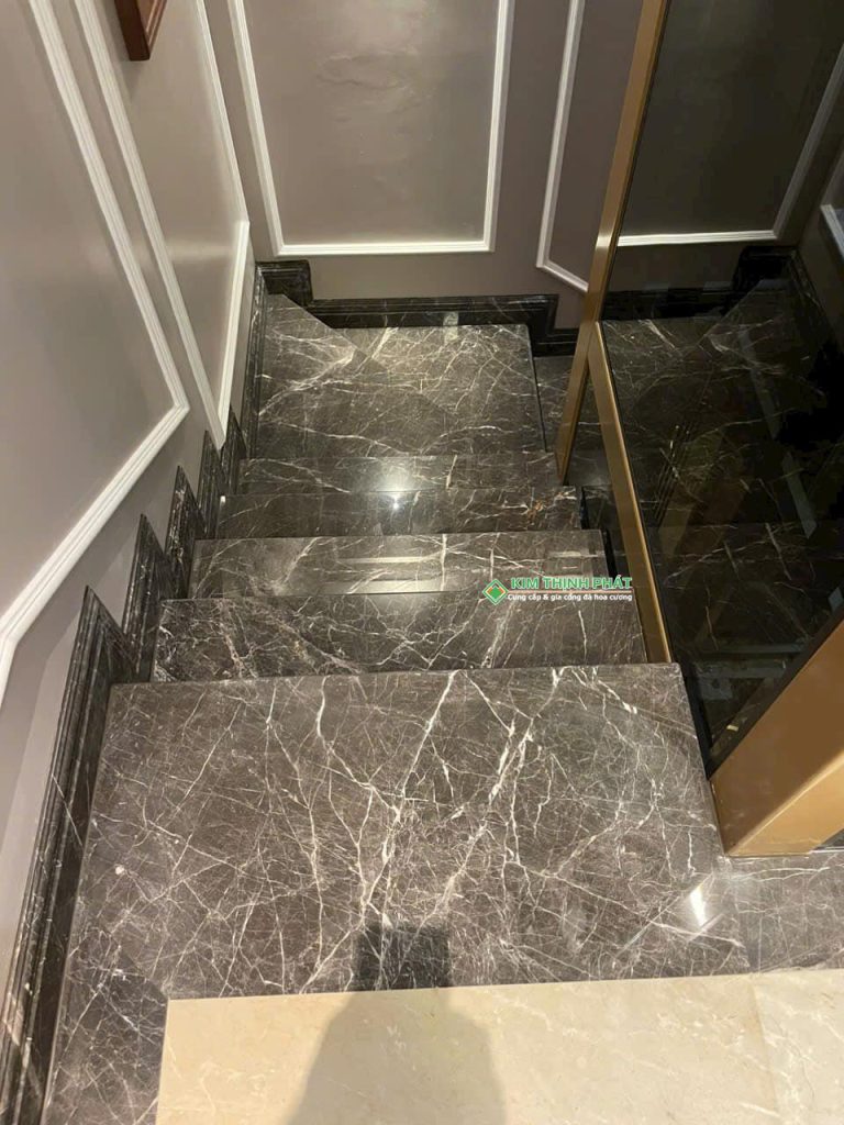 đá Marble Đá Xám Ý ốp cầu thang