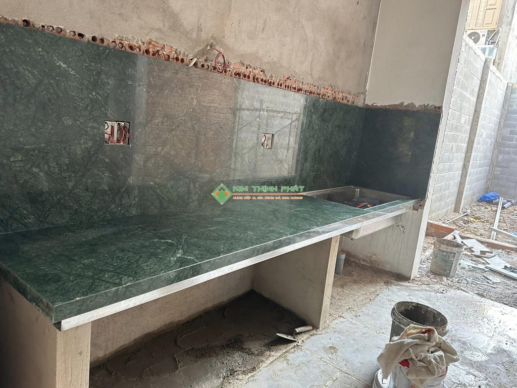 Đá Marble Xanh Napoli ốp bàn bếp