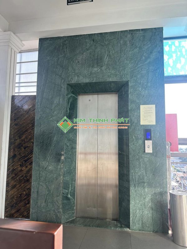 Đá Marble Xanh Napoli ốp mặt tiền cầu thang máy