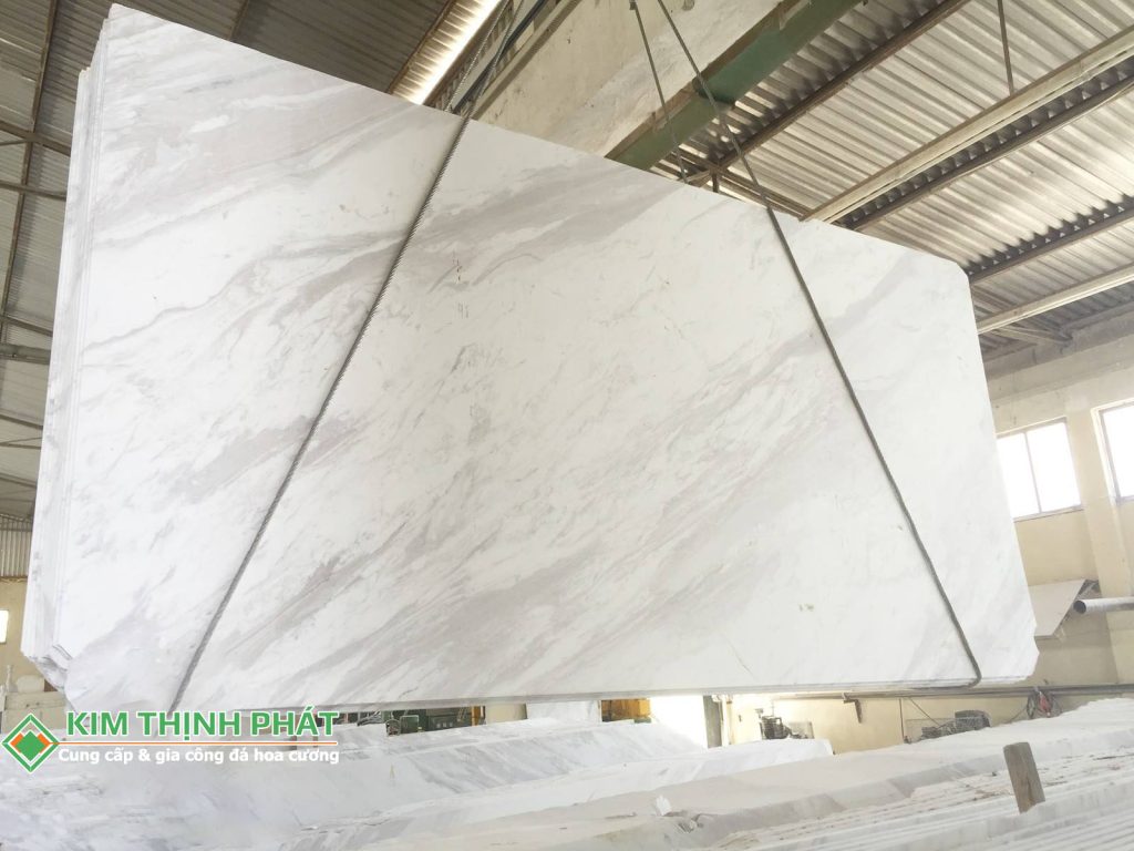 Đá Marble Trắng Volakas (Trắng Vân Mây Tự Nhiên)