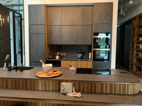 Đá Nung Kết Dekton